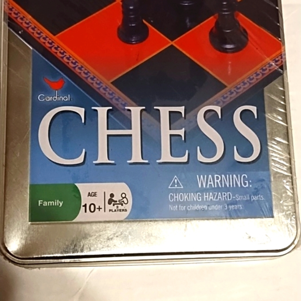 New Chess Set in Metal Tin Case - Picture 3 of 6